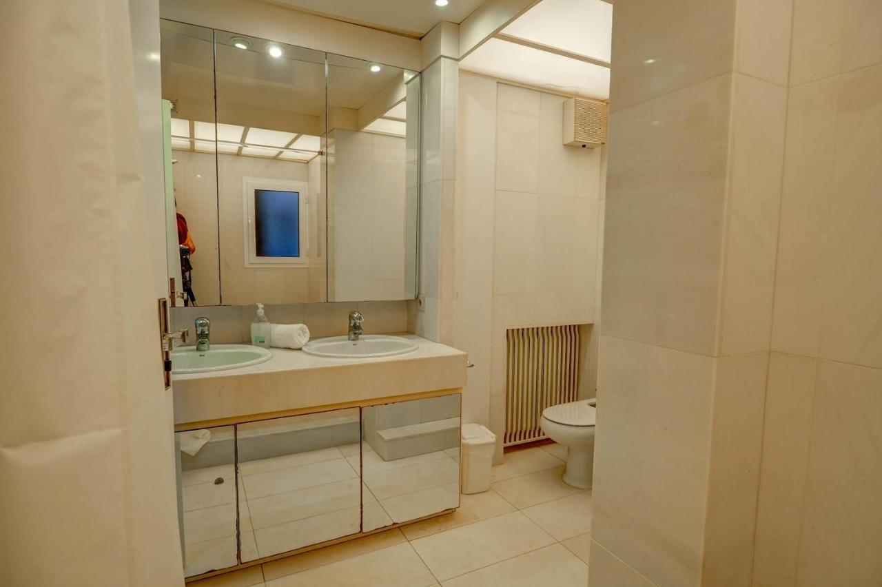 La Gioia 2 By Hello Homes *