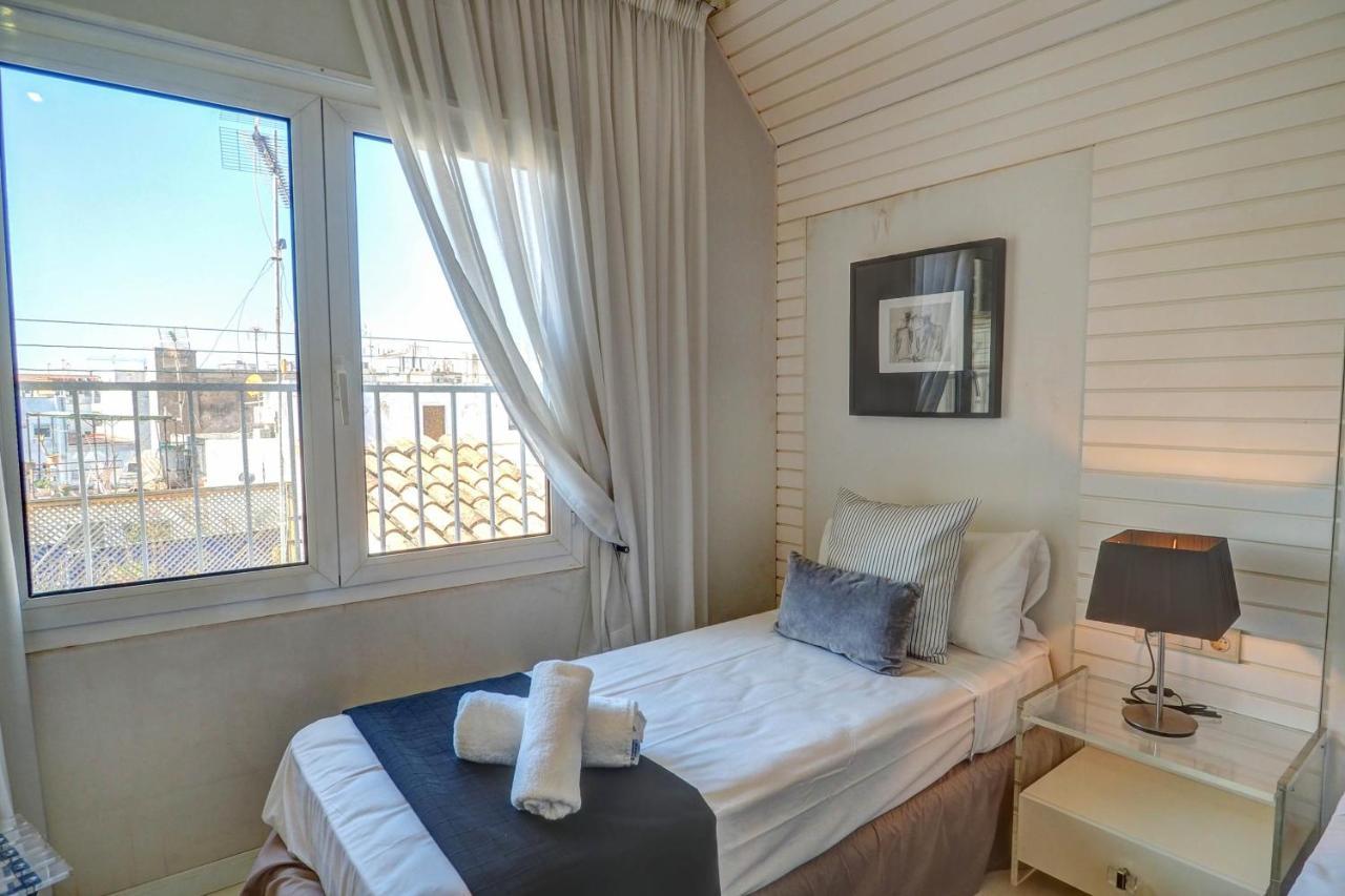 La Gioia 2 By Hello Homes